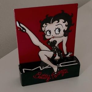 RARE MAC Cosmetics Betty Boop Matte lipstick